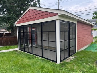 Black with Center bars